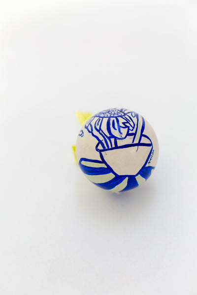 Sunflower Ornament: Striped Table