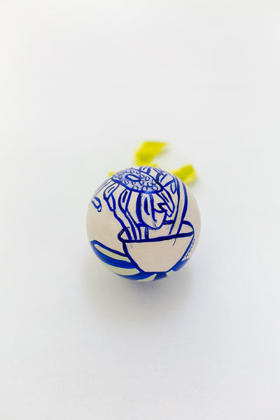 Sunflower Ornament: Striped Table